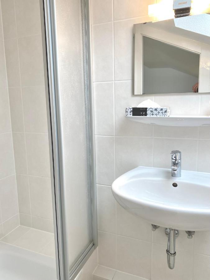 Gemuetliche Ferienwohnung Am Tegernsee - Ruhig Im Dachgeschoss Бад-Вісзе Екстер'єр фото